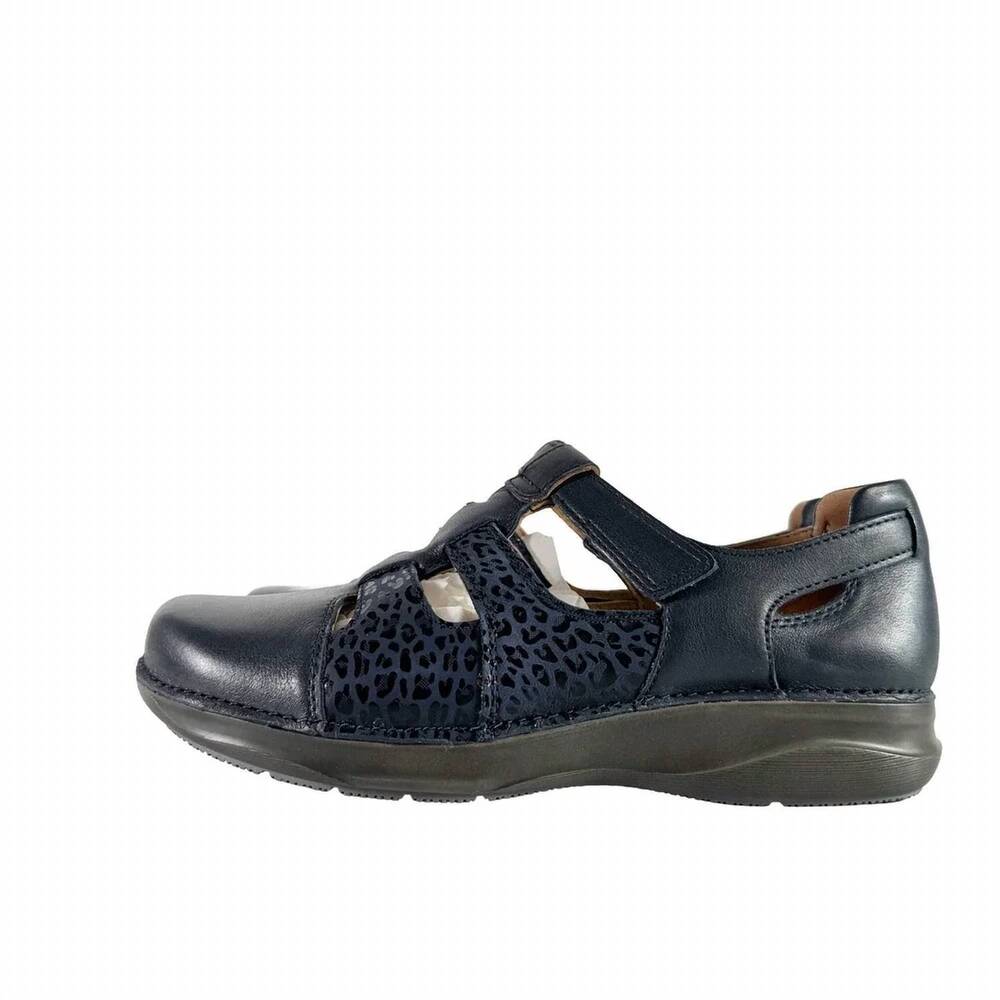 NEW CLARKS women's appley strap mary jane flat shoes in navy combi